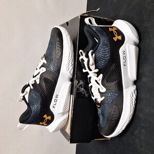 (Women) Under Armour Flow Breakthru 3 'Midnight Navy' 3025603‑400